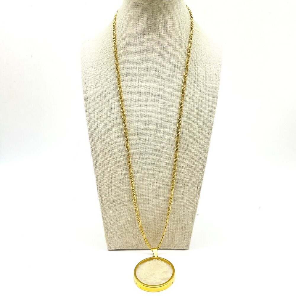 Signed Lacy Gold Tone Circle Pendant Necklace Minimalist Floral